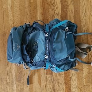 Osprey Aura 50 AG anti gravity hiking backpack Womens XS